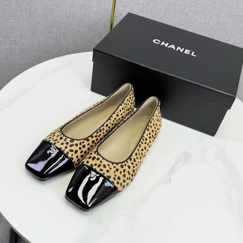 Ch**el flat shoes
